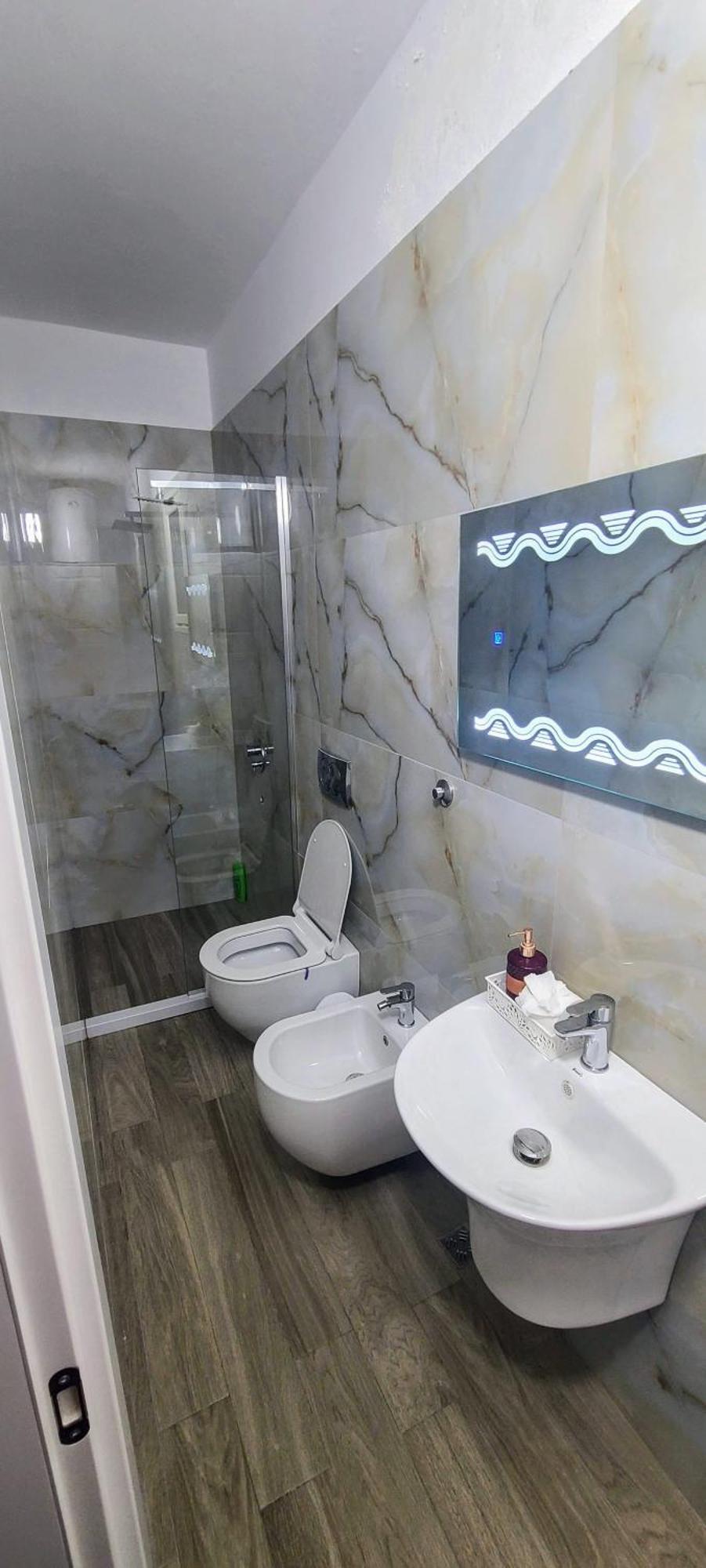 Hotel Noel Vlore Ngoại thất bức ảnh